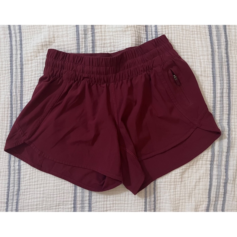 EUC Lululemon | Tracker LR Lined Shorts 4” | Deep Rouge| 4 (XS)